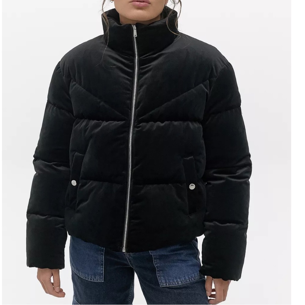 Tommy Hilfiger Women's Classic Black Puffer Coat